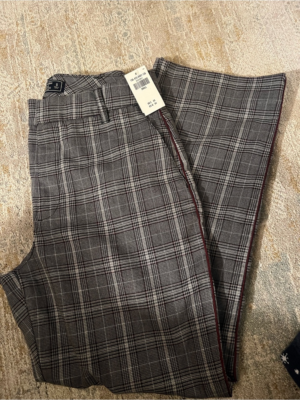 Abercrombie & Fitch Simone High Rise Ankle
Flare Pants work Size S - Plaid grey